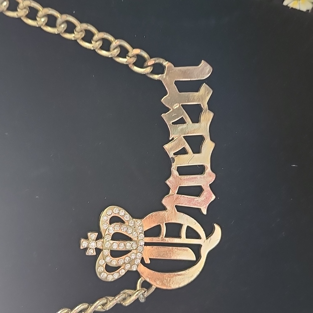 💜Queen Necklace